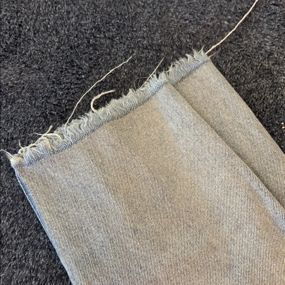 Brandy Melville J Galt Button Up Straight Leg Jeans - Picture 5 of 6